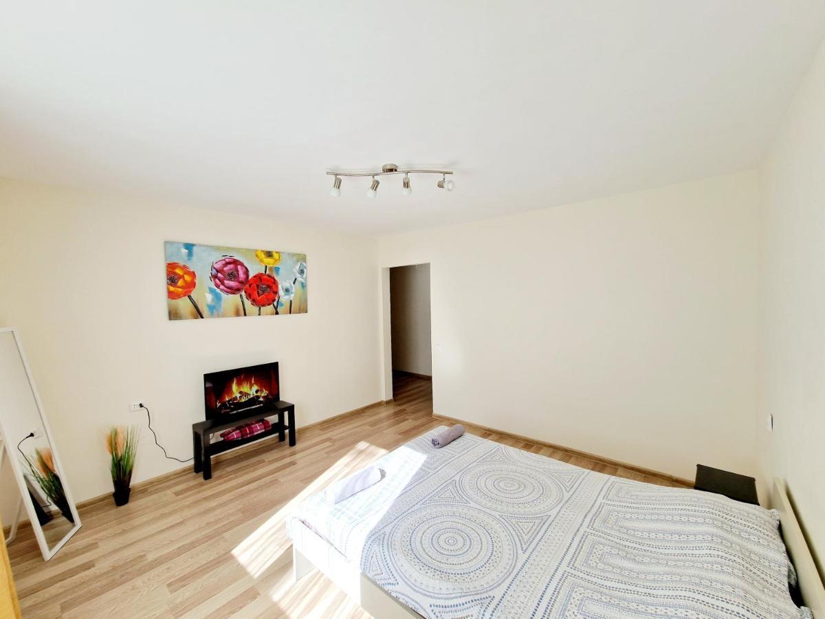 M&M Apartment X Self Check-In Panevezys Exterior foto